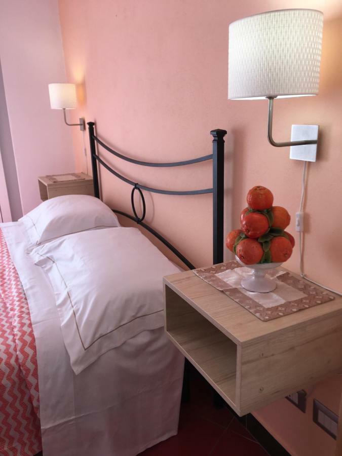 Taormina'S Sun Bed & Breakfast Ngoại thất bức ảnh